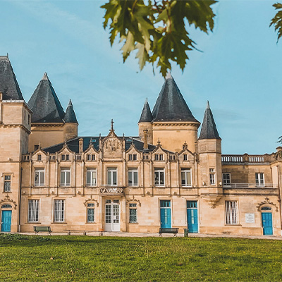 900 guests in a prestigious vineyard: large-scale mobility powered by Chabé Bordeaux